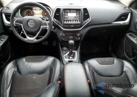 2016 Jeep Cherokee Trailhawk z USA, uszkodzony, nr VIN 1C4PJMBS2GW185726